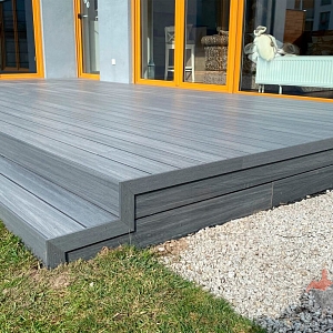 Доска из ДПК Turtle Shell Solid Scottish Slatewood Co-Extrusion (Dual) - идеальный выбор для вашей террасы или патио, веранды или бассейна